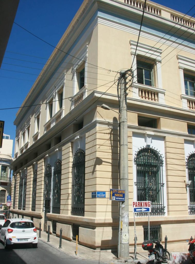 Ανακατασκευή διατηρητέου νεοκλασικού κτιρίου σε χώρο γραφείων στο Ηράκλειο Κρήτης